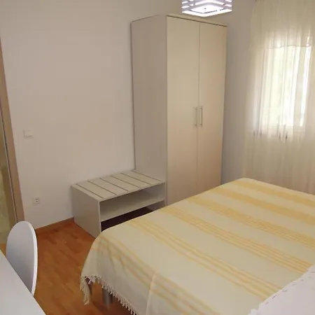 Cozy Retreat By The Sea Puntamika Zadar