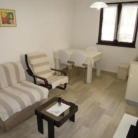 Cozy Retreat By The Sea Puntamika Zadar