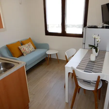 Cozy Retreat By The Sea Puntamika Apartament *