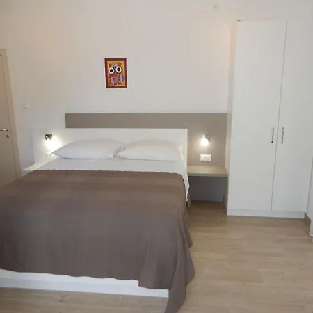 Cozy Retreat By The Sea Puntamika Apartament